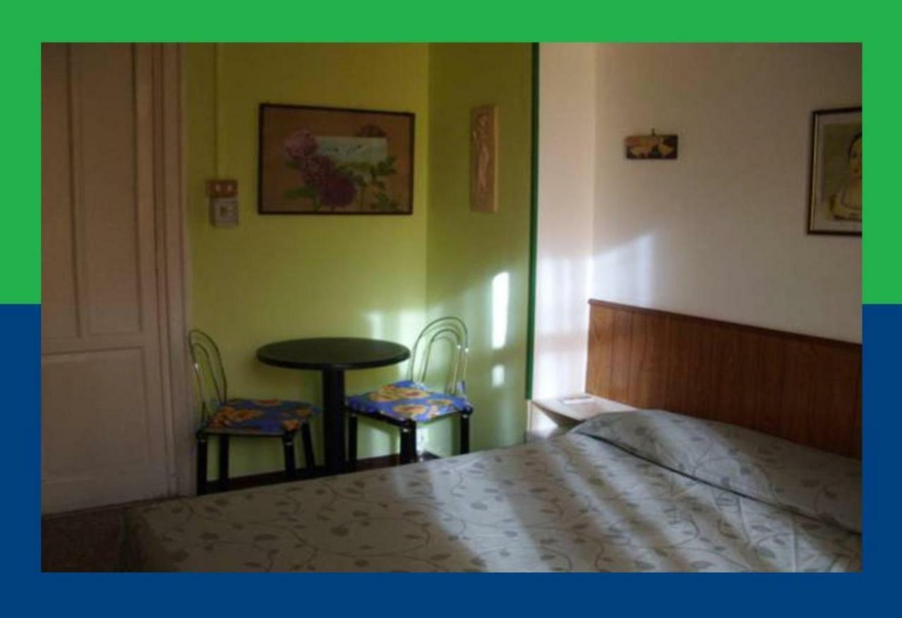 Séjour chez l'habitant Santa Oliva *